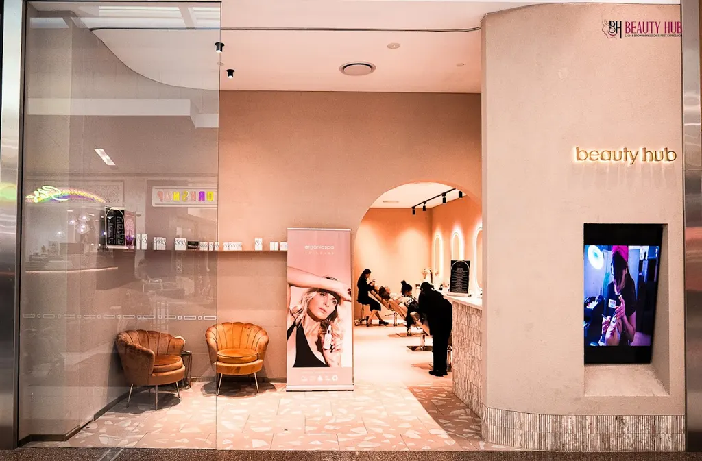 BEAUTY HUB CHERMSIDE - Lash & Brow Artist — Beauty salon in Chermside